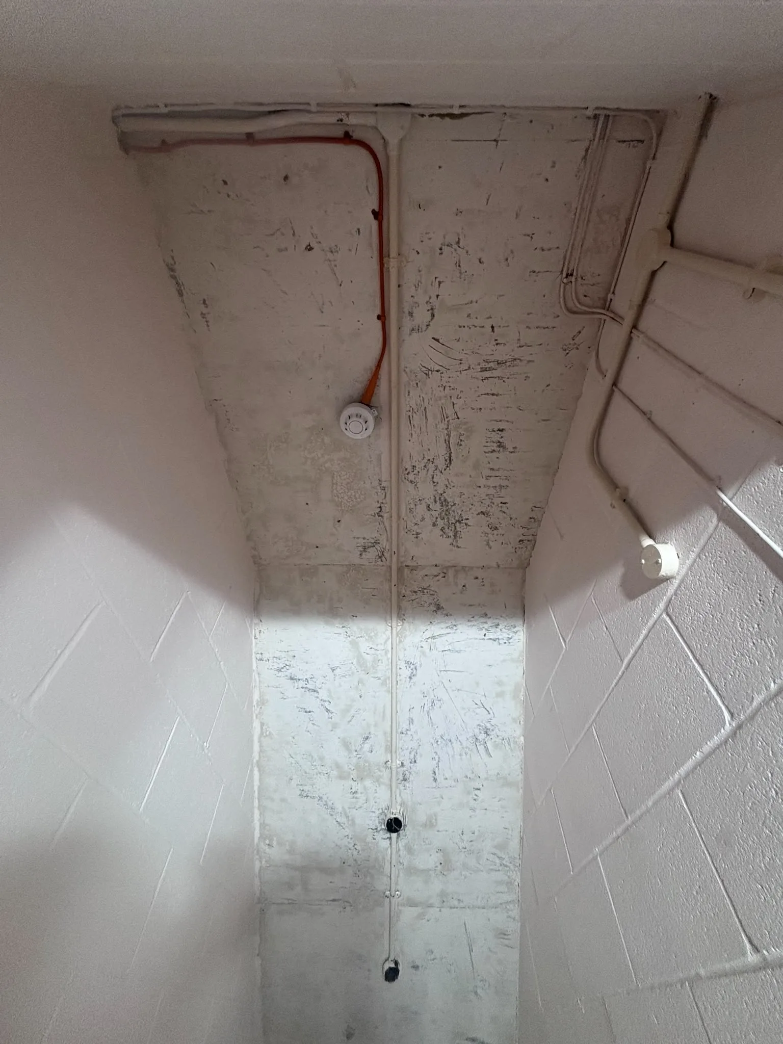 Licensed asbestos gasket removal in a Clapham commercial property